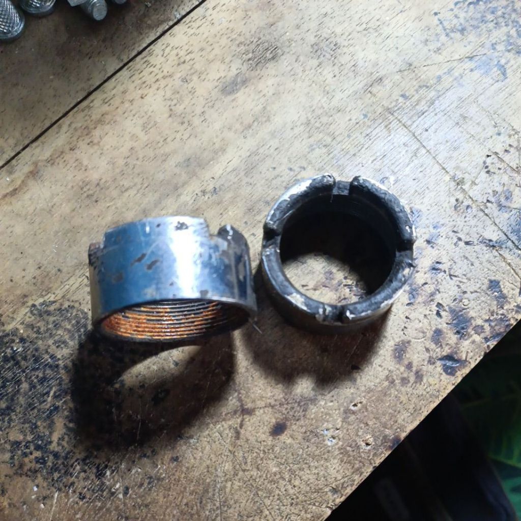 Mur knalpot Suzuki A100,mur Buring knalpot Suzuki A100 original copotan masih sangat layak pake