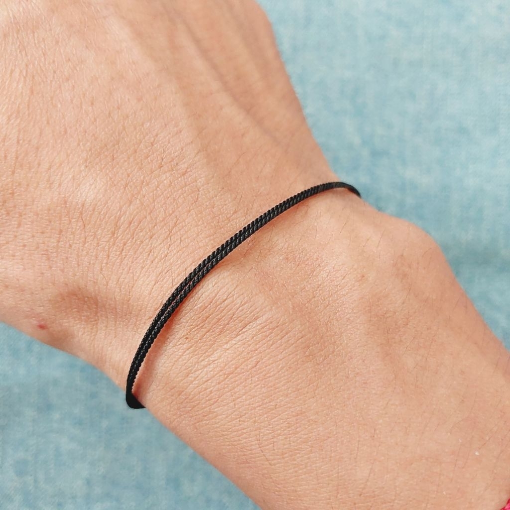 gelang tali hitam tipis anti air