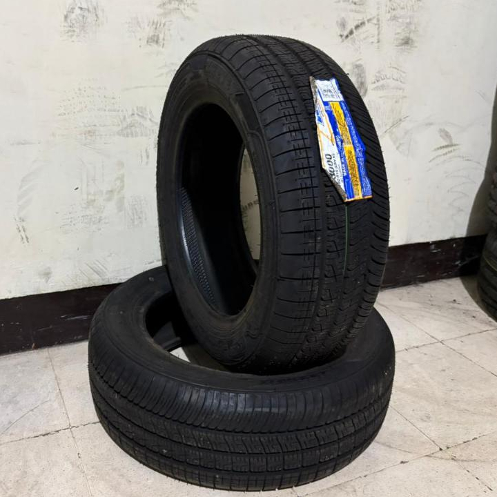 BAN MOBIL MEREK ZEETEX 185 60 R15 TUBELESS MURAH ATAU UKURAN 185/60 R15