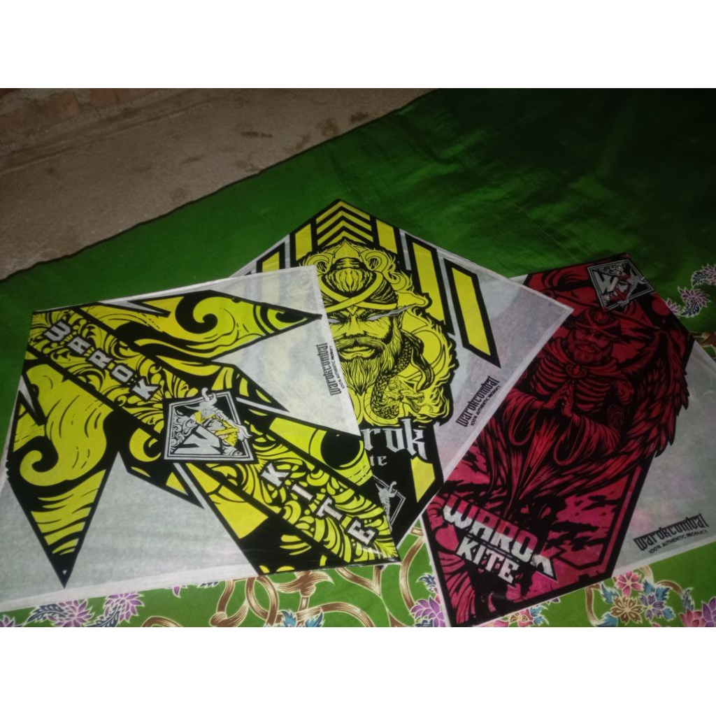 LAYANGAN SUKHOI SUPER LILITAN ORIGINAL DARI WAROK KITE.LAYANGAN SUPER APUS WAROK KITE