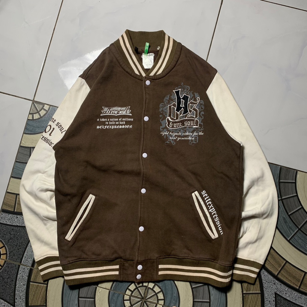 Varsity Jacket B One Soul size XL