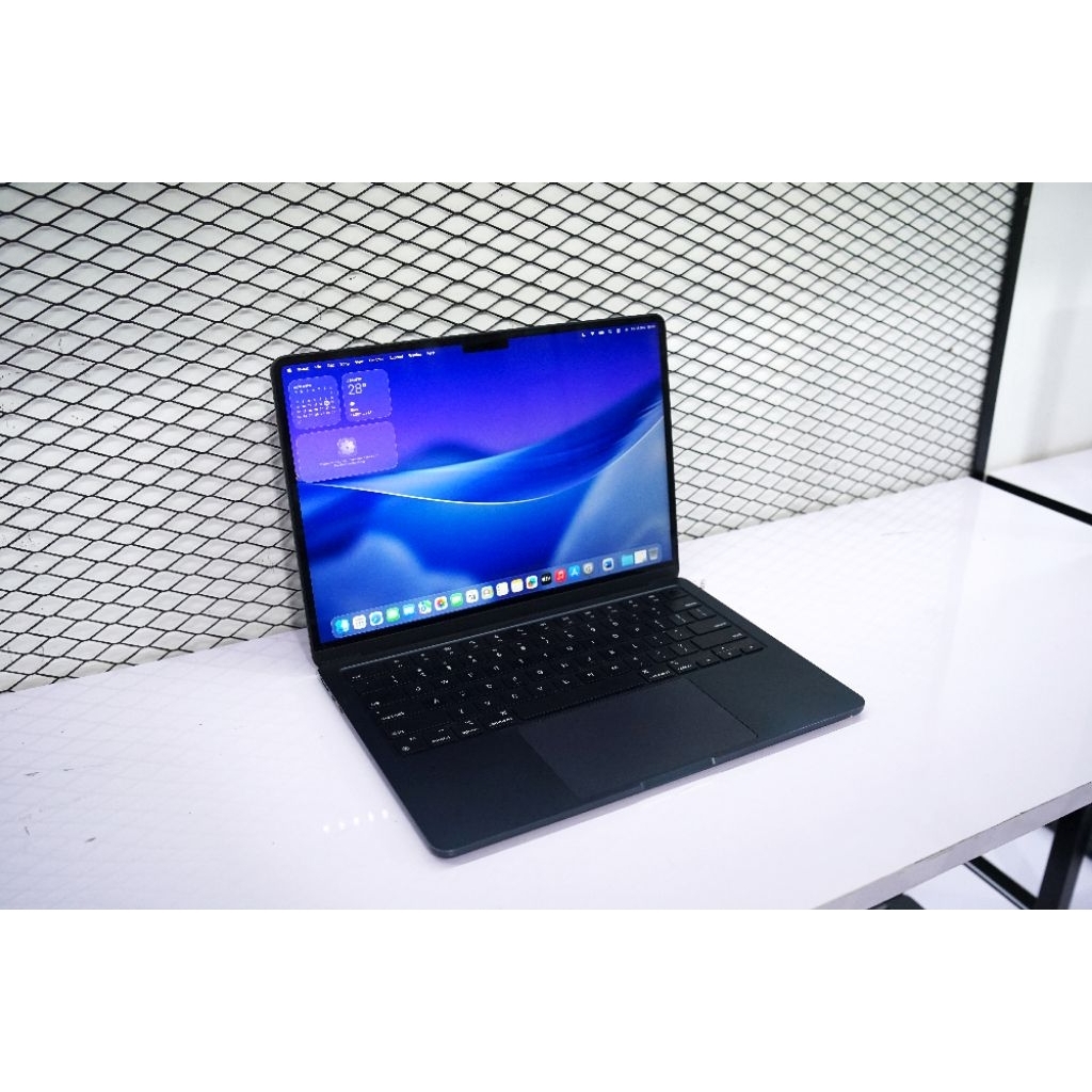 MacBook Air M2 2022 13inch.RAM8GB.SSD256GB