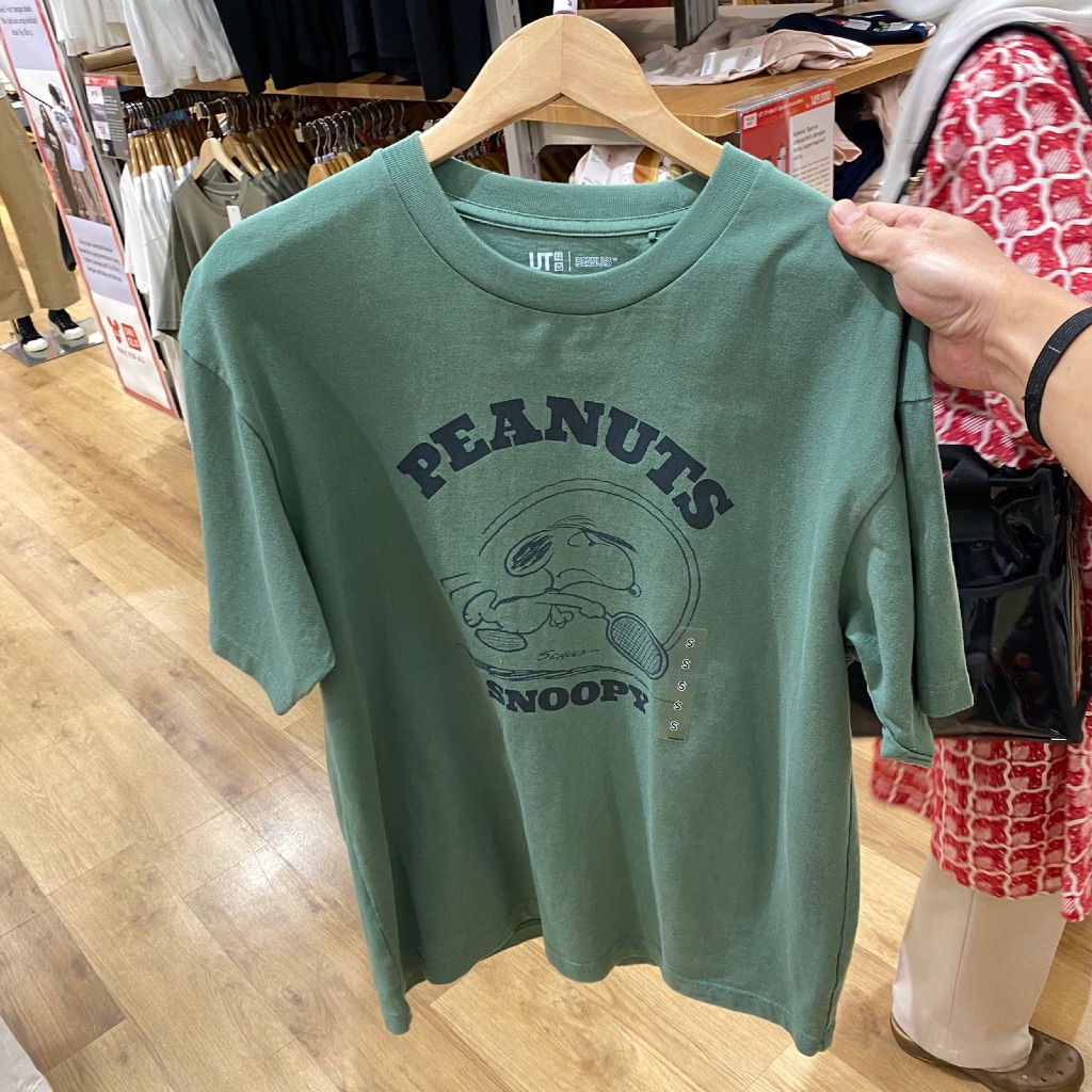 Jastip. Tshirt Uniqlo X Peanuts (MAN)