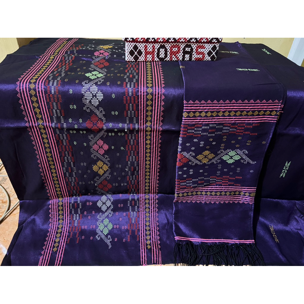 sarung /songket set selendang Sutra Hongkong benang kilat