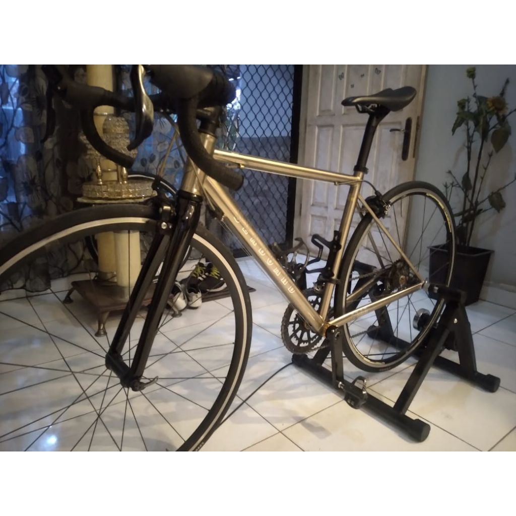 Sepeda Tsunami Seaboard CR03