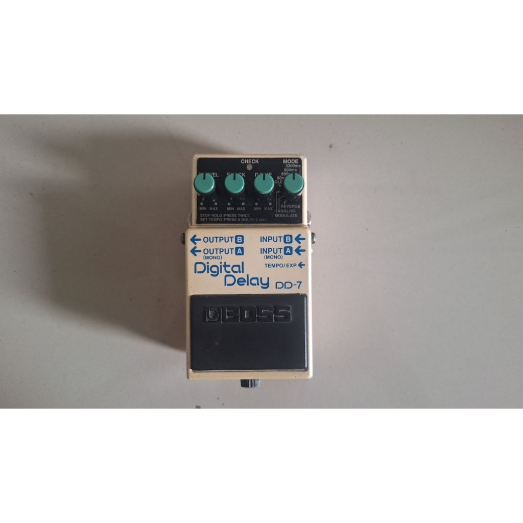 Boss DD-7 Digital Delay DD7 Gitar Pedal Efek Guitar Effect