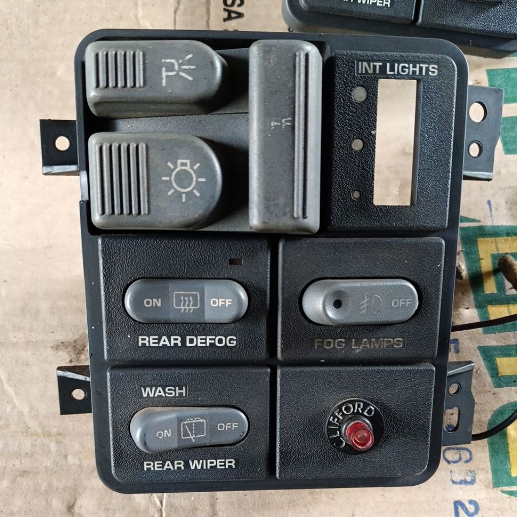 Saklar lampu Opel Blazer