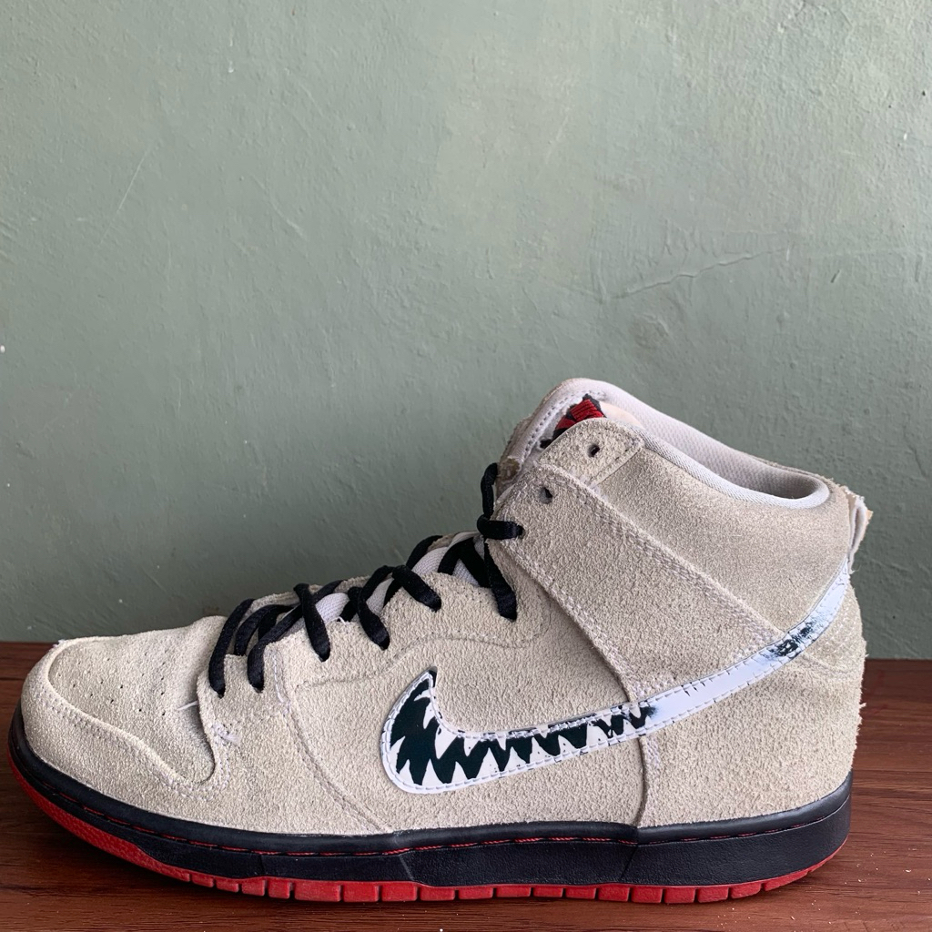 SB DUNK HIGH TRD QS Black Sheep Bekas Second Size 44