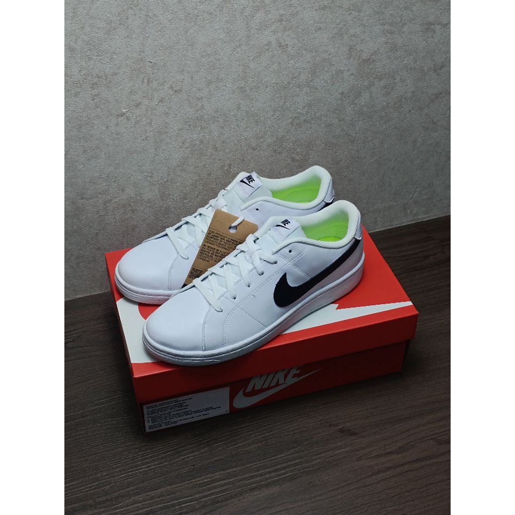 Sepatu Nike Court Royale 2 Black and White