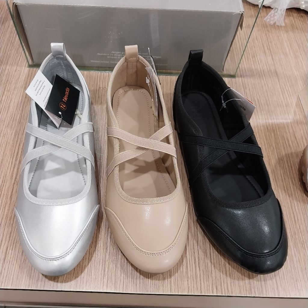 NEVADA‼️sepatu wanita flat ori by matahari