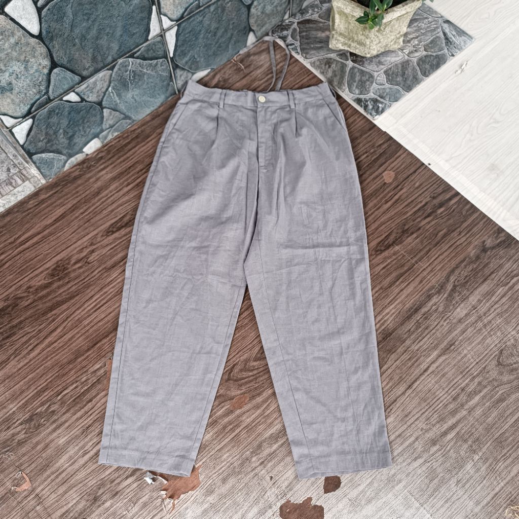 relax pants gu uniqlo cakepp ( sz 29 perhatikan pxl)
