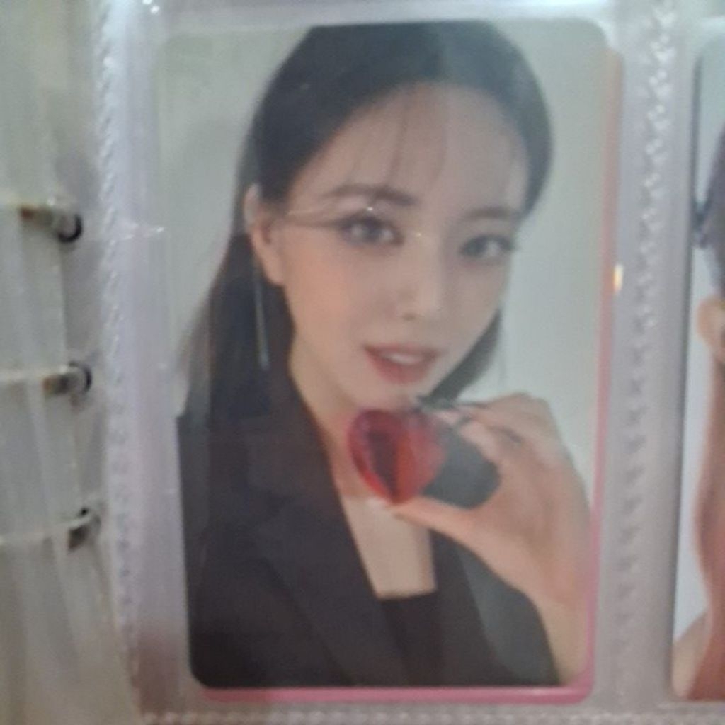 PC CHECKMATE YUNA ITZY OFFICIAL