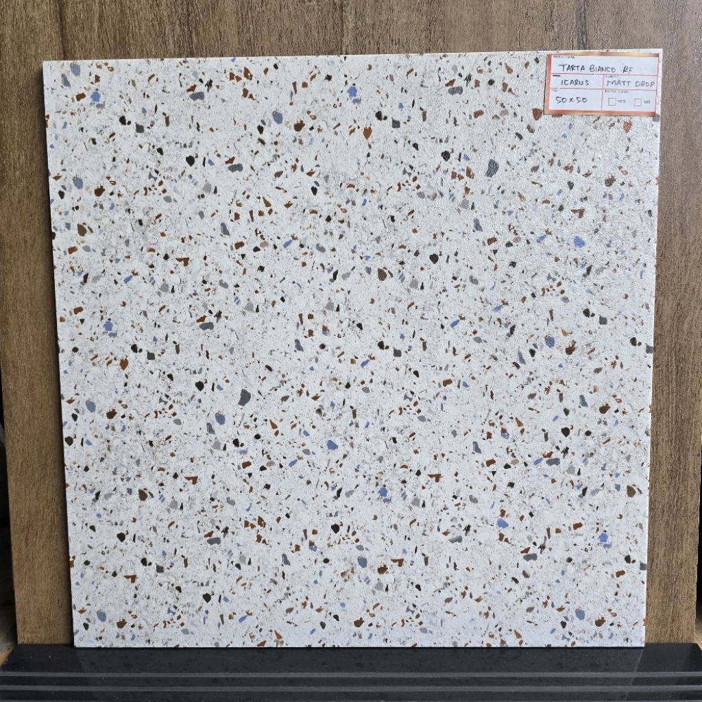 Keramik Lantai Cutting 50x50 Tarta Bianco || Icarus