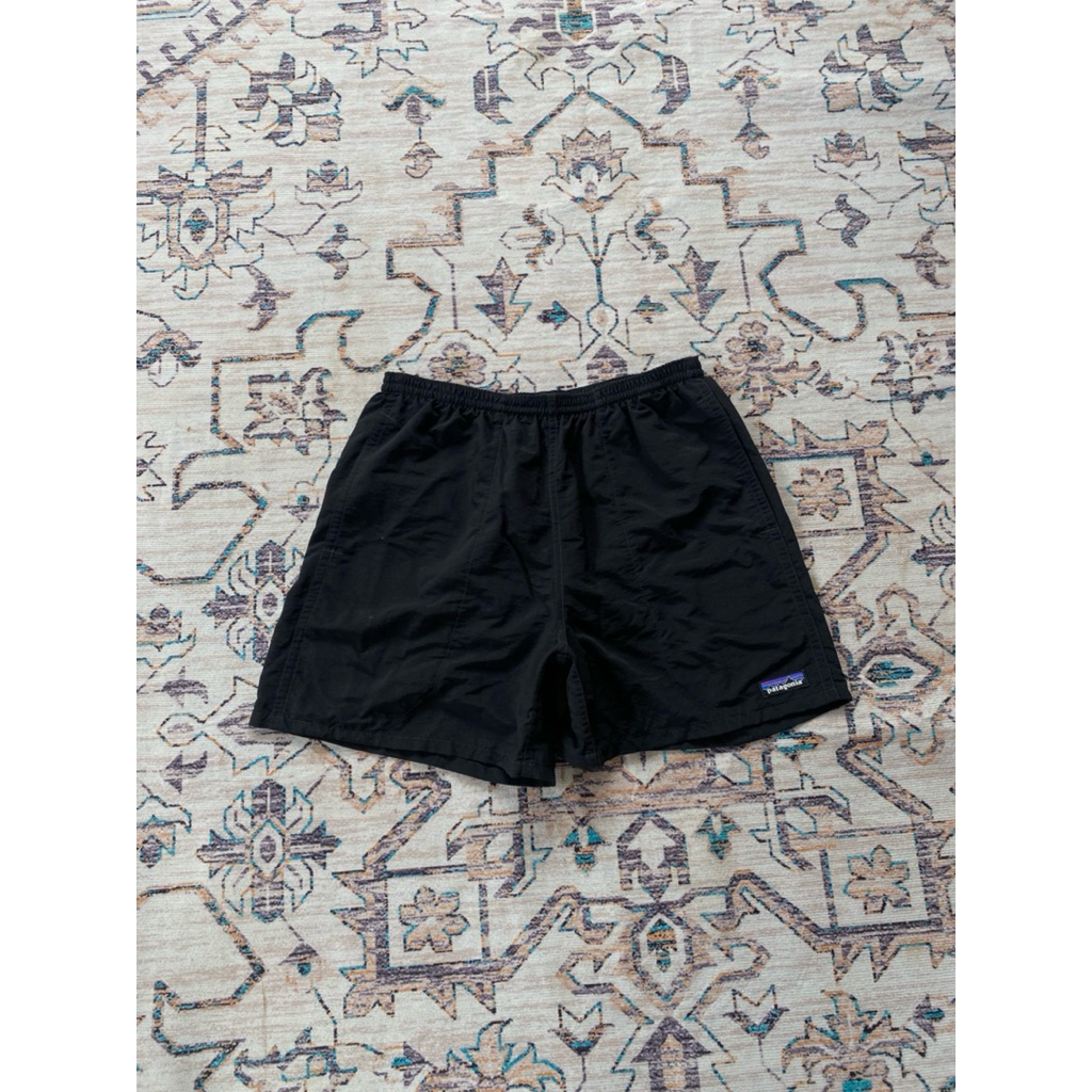 CELANA PENDEK PATAGONIA