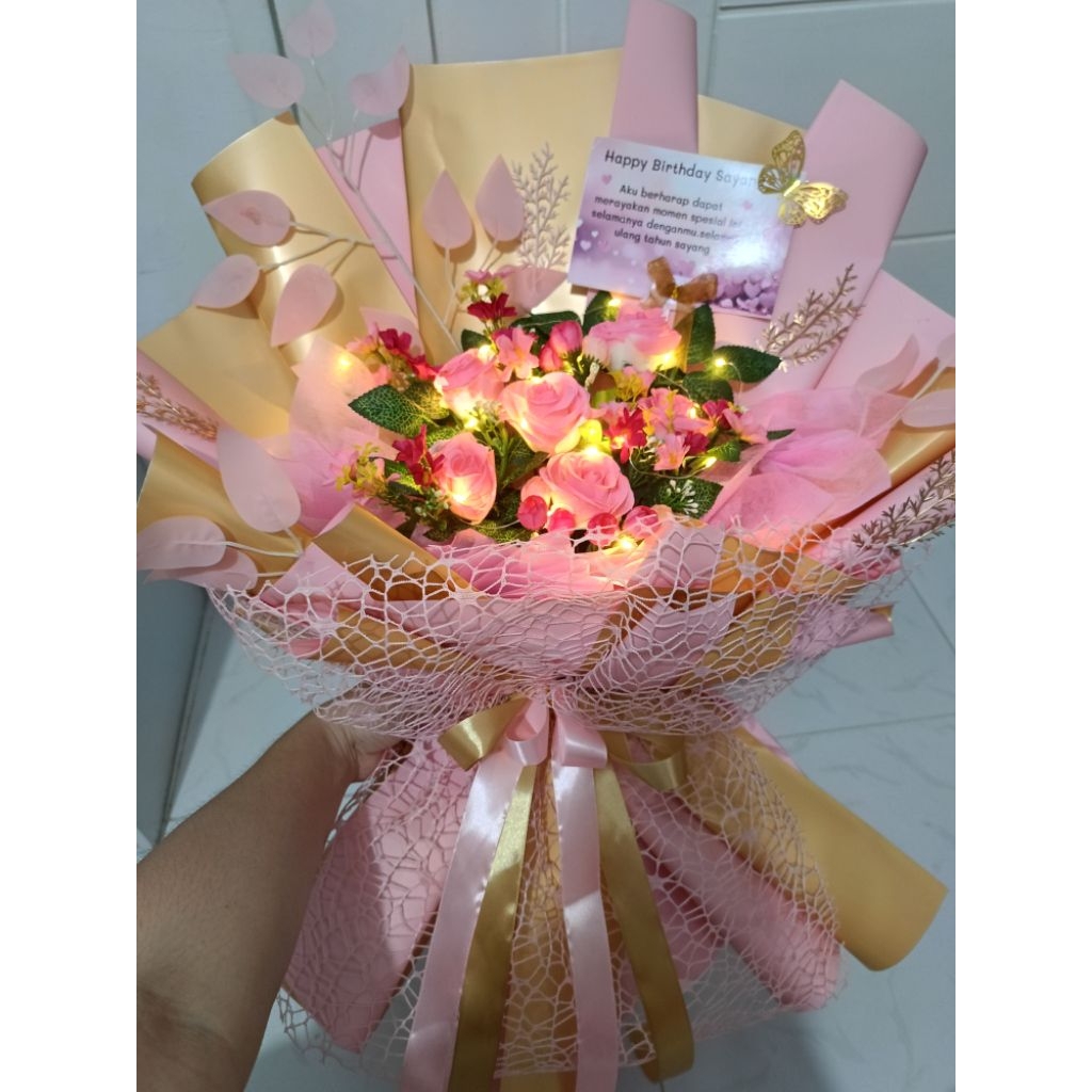BUNGA VALENTINE / BUKET VALENTINE / KADO ULTAH / KADO VALENTINE / KADO ANNIVERSARY / KADO BATAM / KA