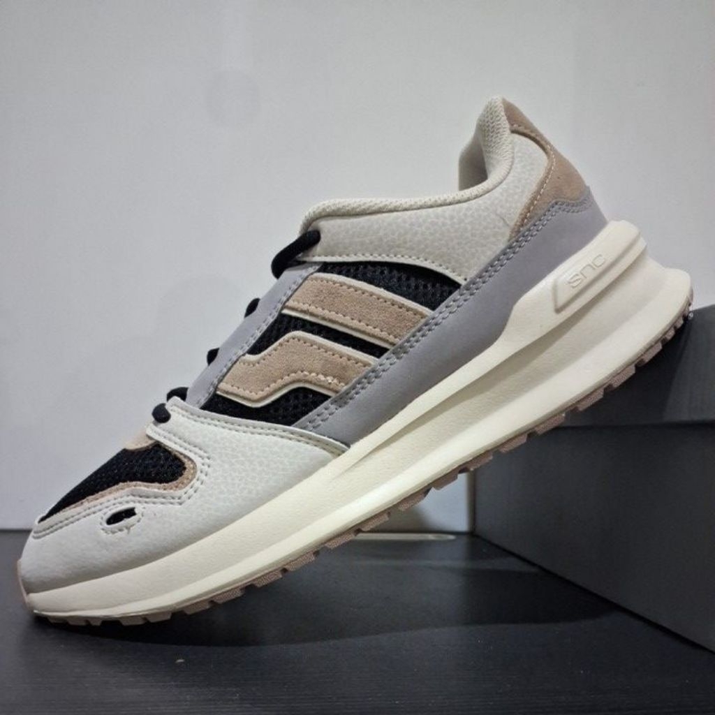 SEPATU PIERO JOGGER 24 PRM