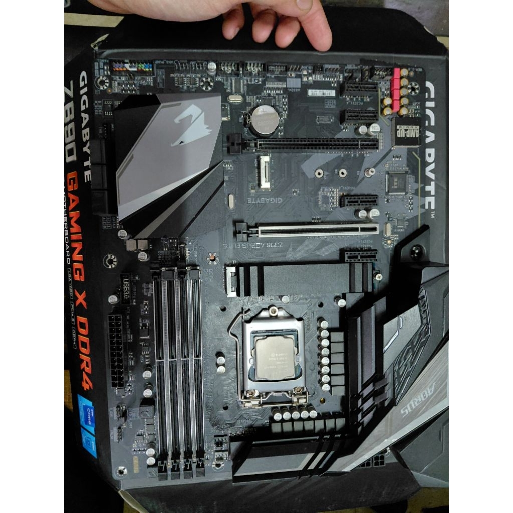paket mobo z390 aorus