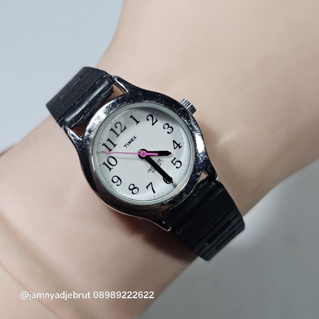 Jam Timex R7 Indiglo Ladies Silver White Bekas