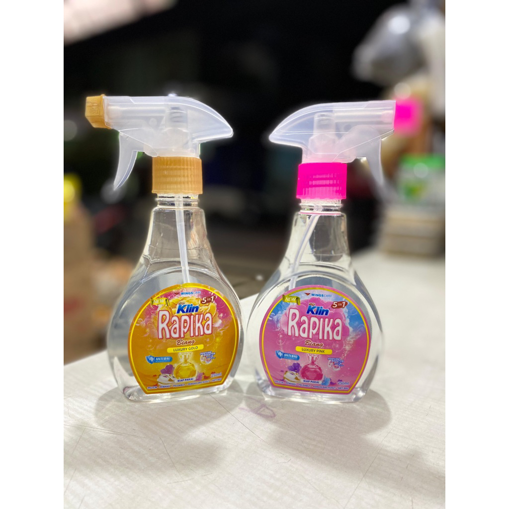 RAPIKA BIANG PELICIN PAKAIAN SPRAY 250 ML