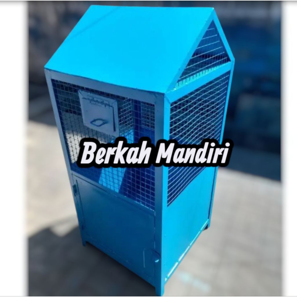 Tempat sampah botol plastik daur ulang