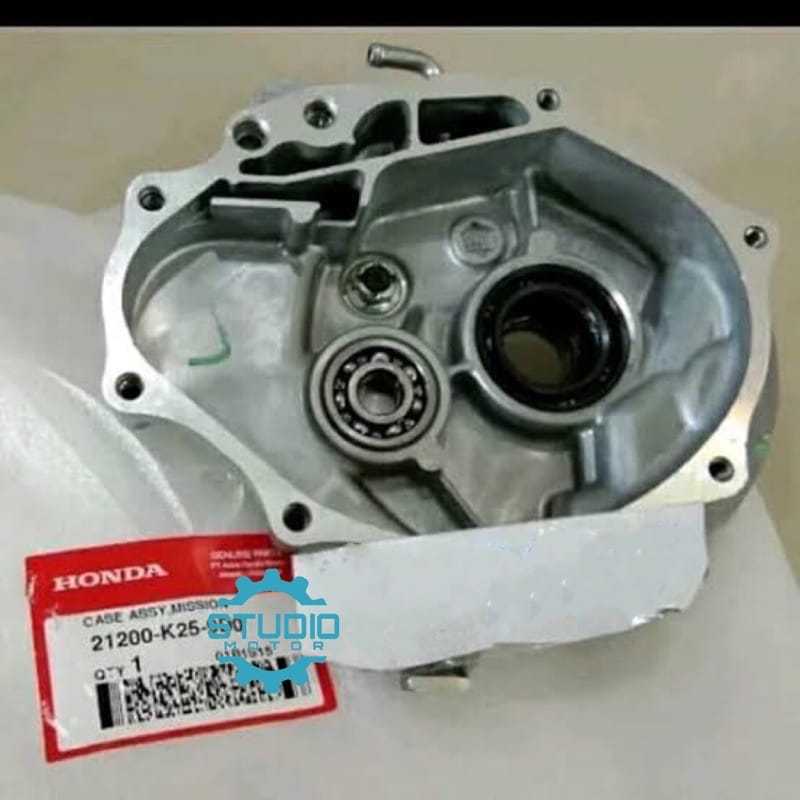 S2 21200K25FA0 / 21200K259D0 TUTUP GARDAN DUDUKAN KAMPAS REM BELAKANG CASE ASSY MISSION HONDA BEAT K