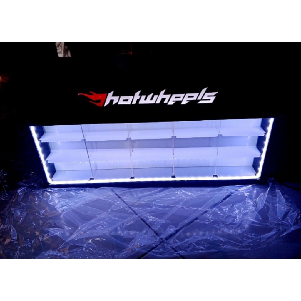 rak hotwheels model grid isi 15slot+LED+penutup