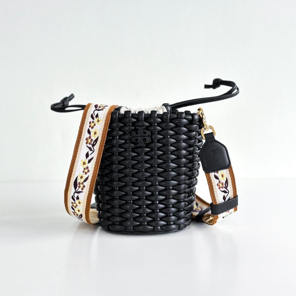TB EMERSON WOVEN BUCKET CROSSBODY