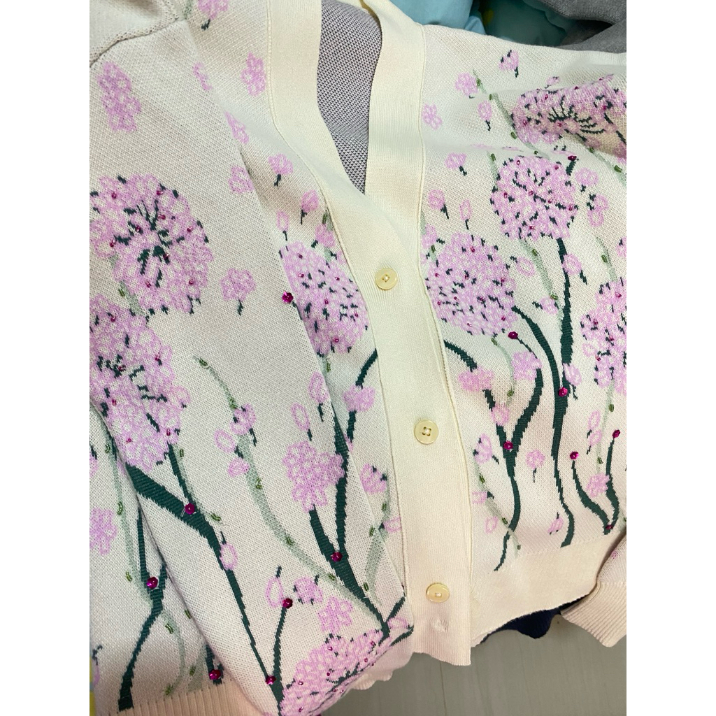 READY CLAUDE FARESSA CARDIGAN NEW WITH TAG SIZE S-M