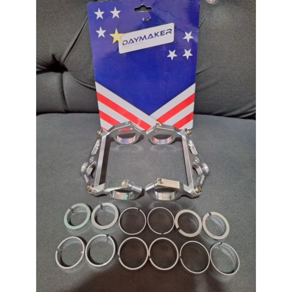 Breket Kuping Lampu Daymaker 7 Inch 5.75 Inch CNN Anti Karat