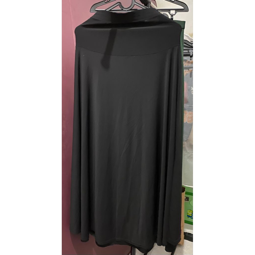 preloved rok warna hitam panjang