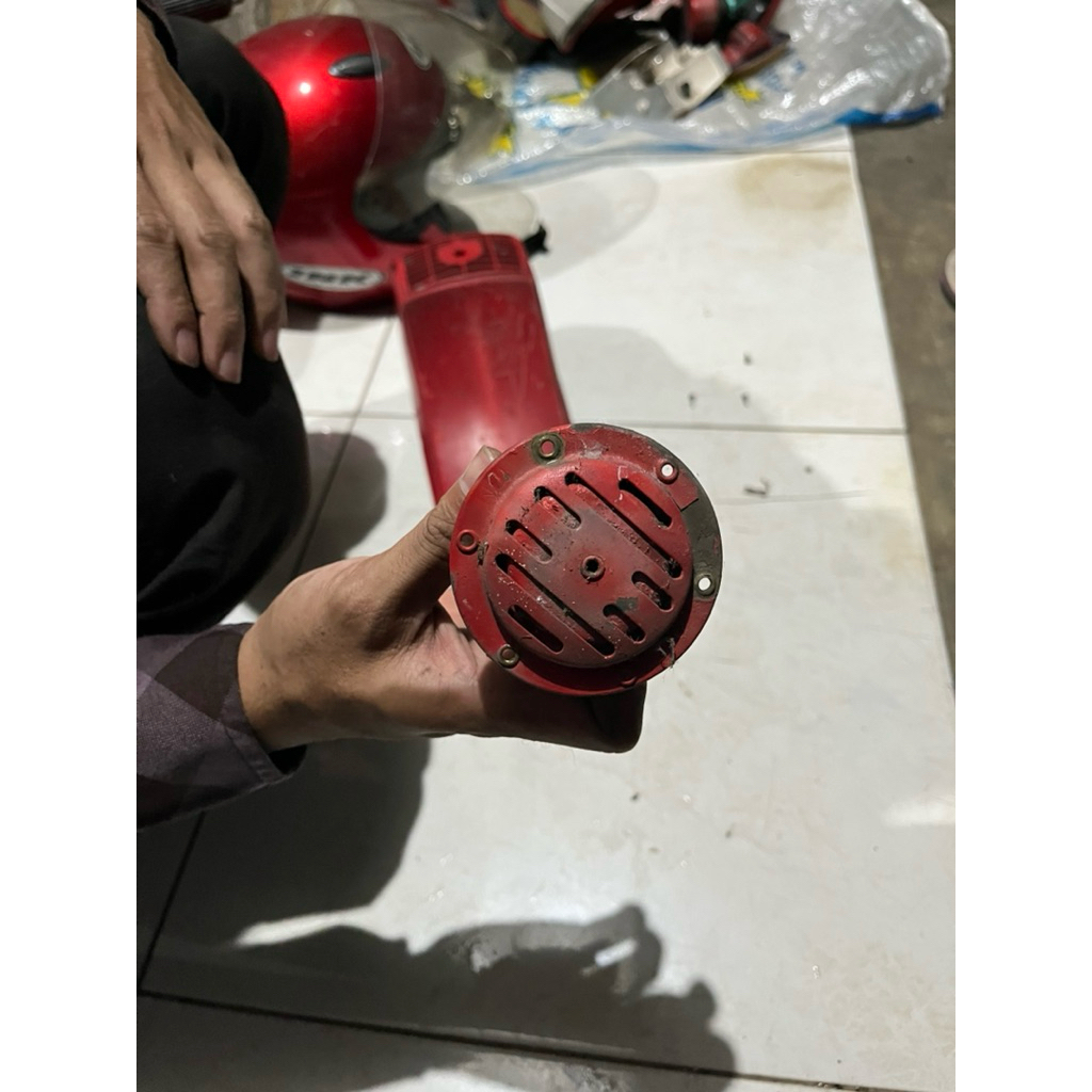 klakson vespa copotan px