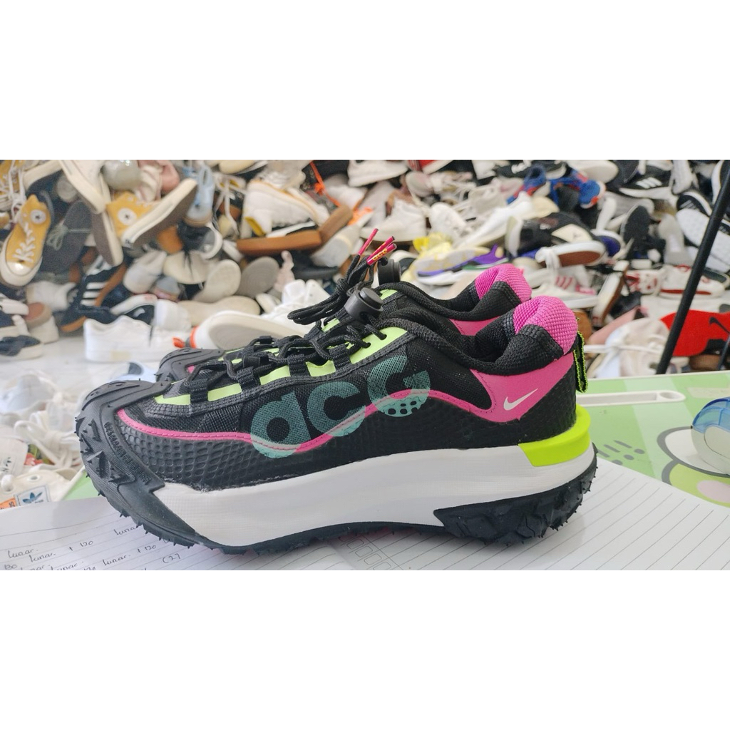 sepatu acg NIKE