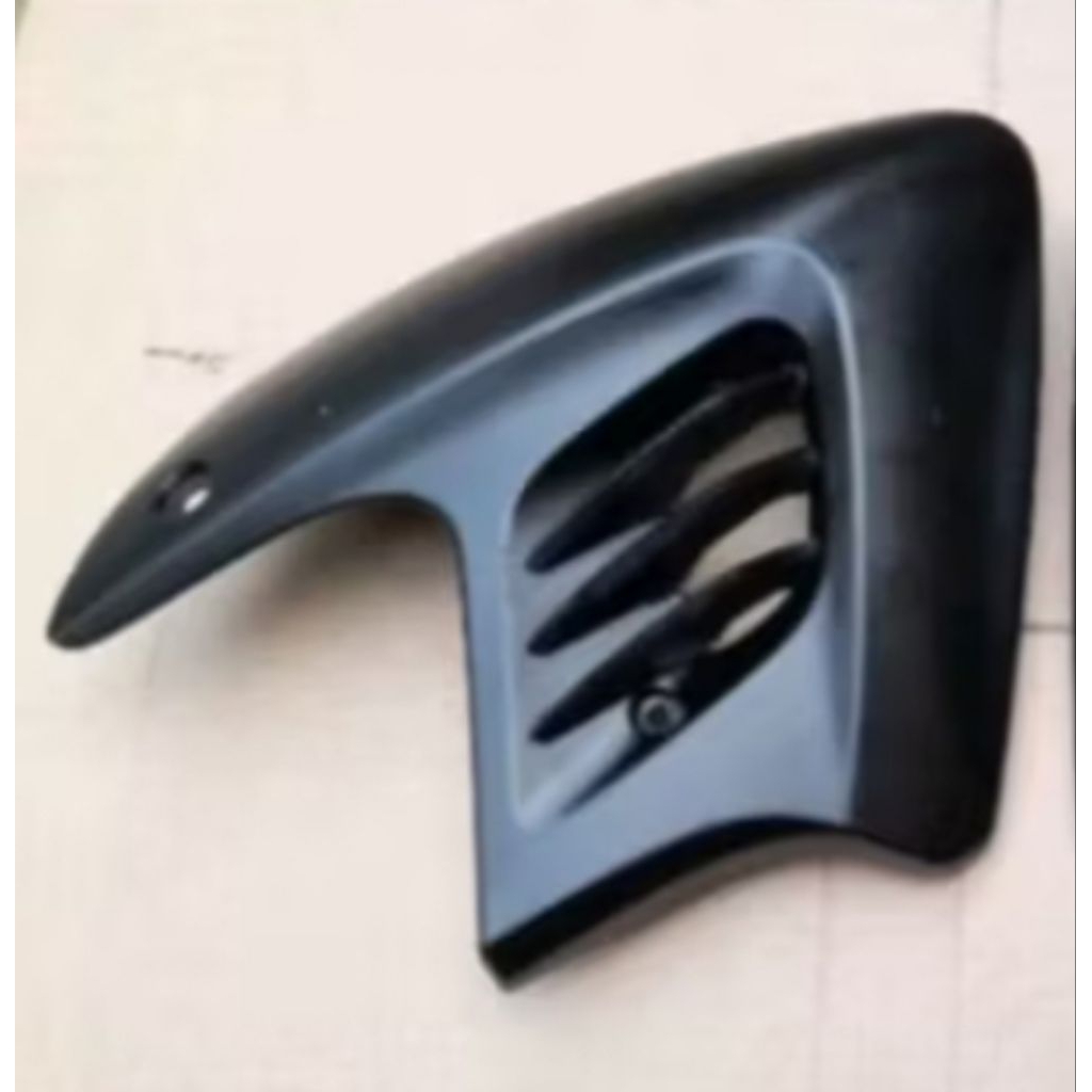 sayap tangki kanan Honda Tiger Revo bekas ori ori