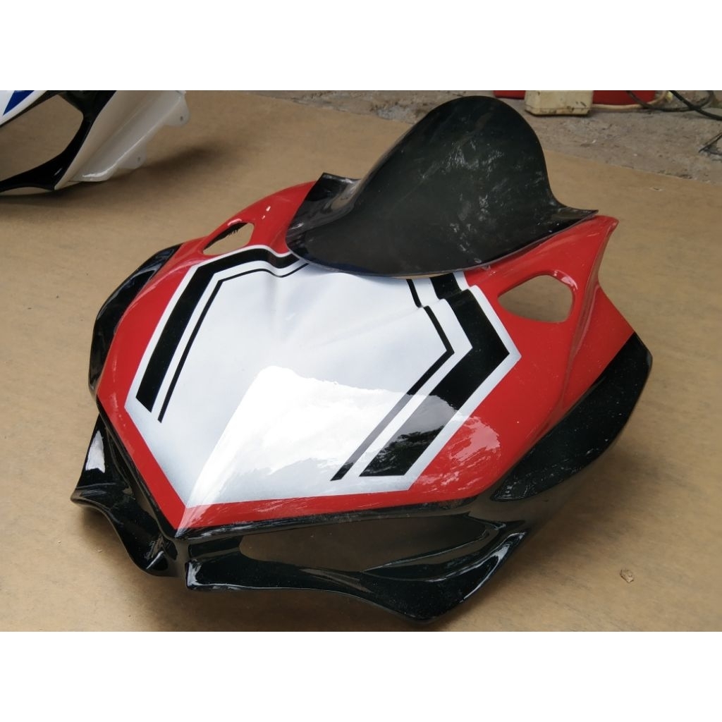 Topeng Kedok Cover Lampu Model Ducati PNP Honda New CBR150R Facelift K45G K45N 2016-2020