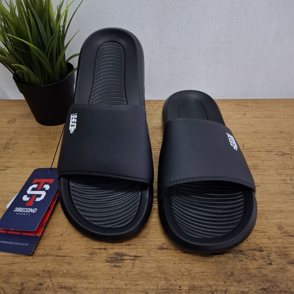 3Second Sporty Sandal Pria Slider Slip On Original