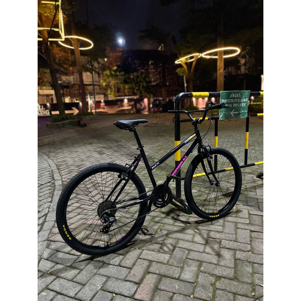 federal lady black pink