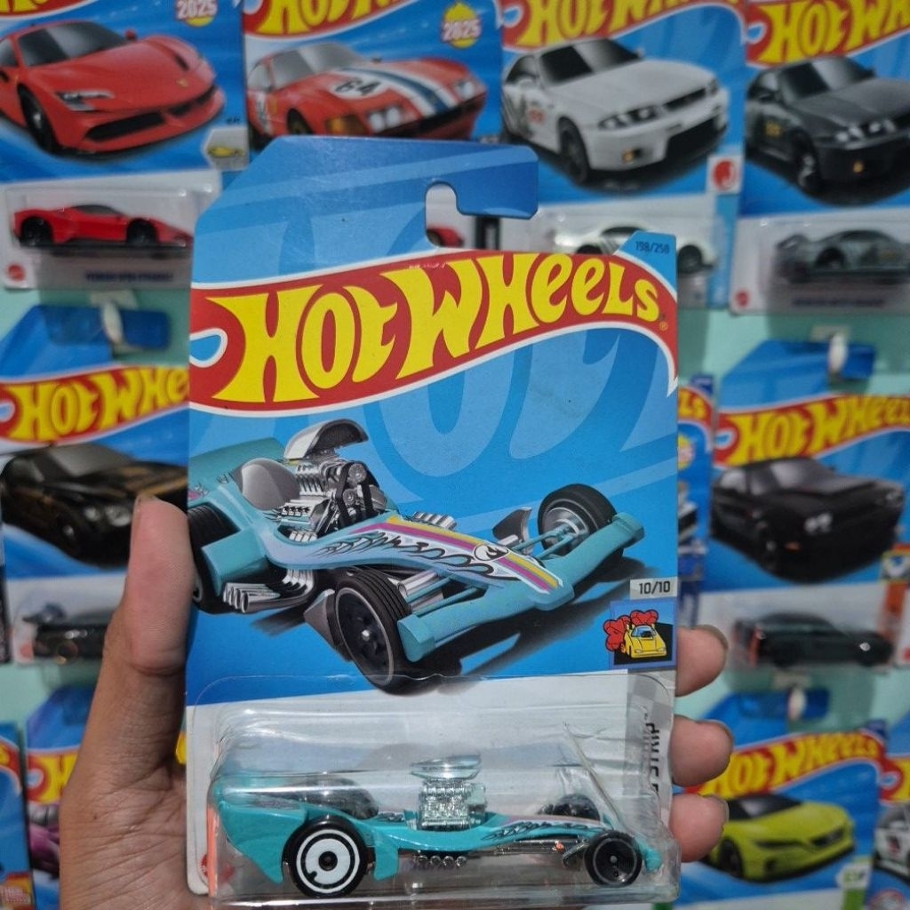 HOT WHEELS TREASURE HUNT REGULER MADFAST