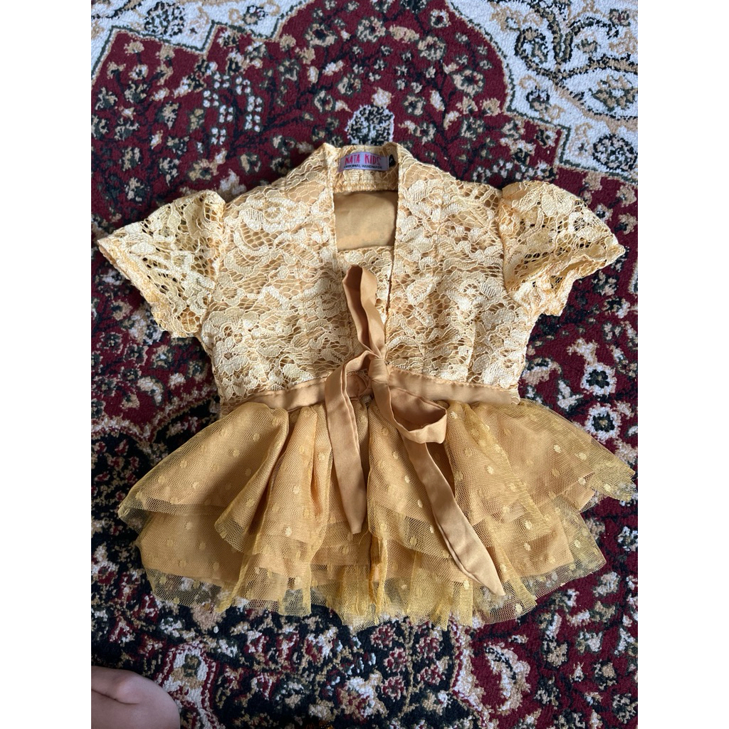 kebaya bayi perempuan tile brokat + rok bawahan / gold