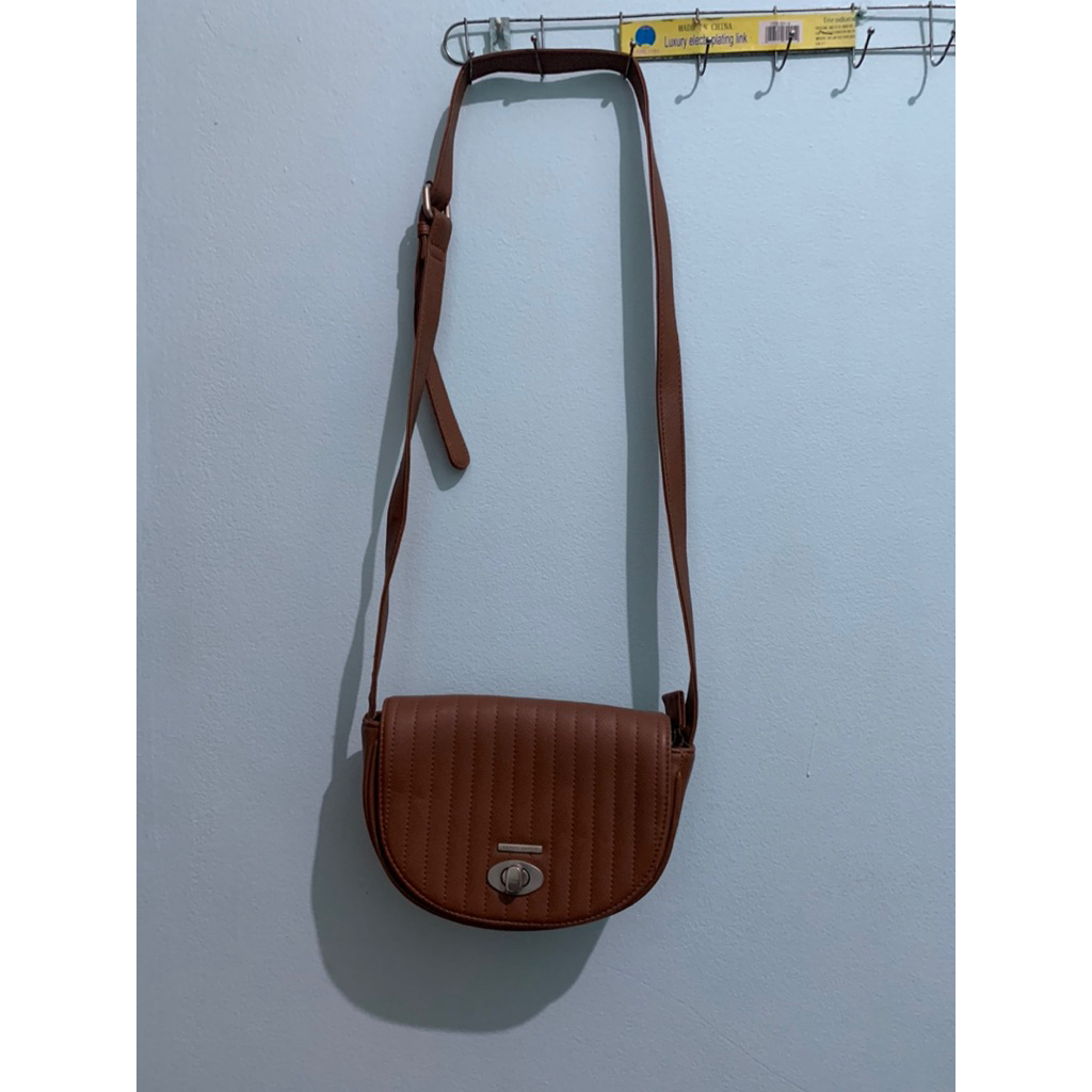 Tas selempang sophie martin