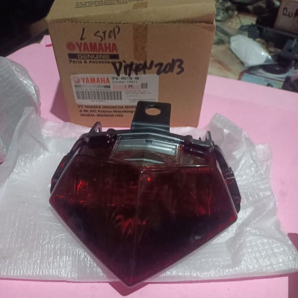 lampu stop Vixion 2013 1PA-H4710-00 original Yamaha asli Yamaha