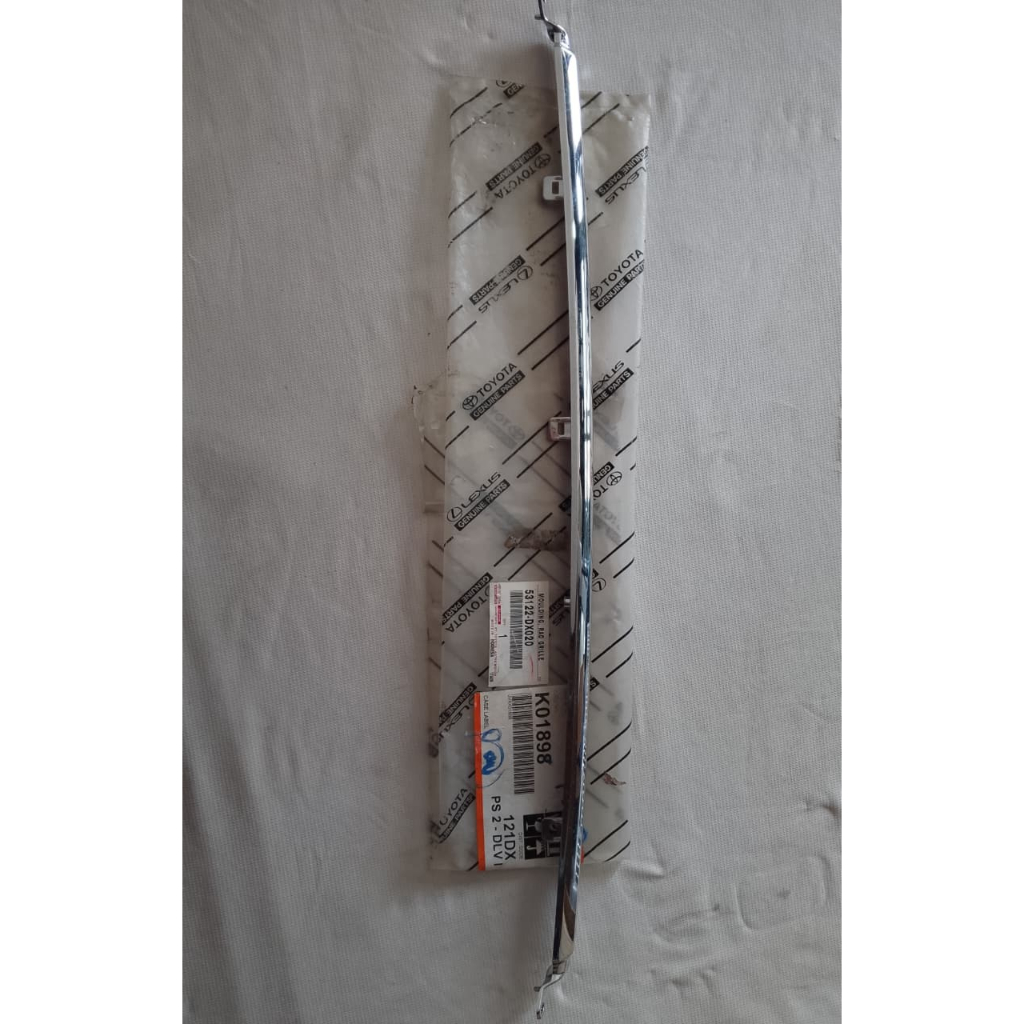 MOULDING RAD GRILLE (53122-DX020)