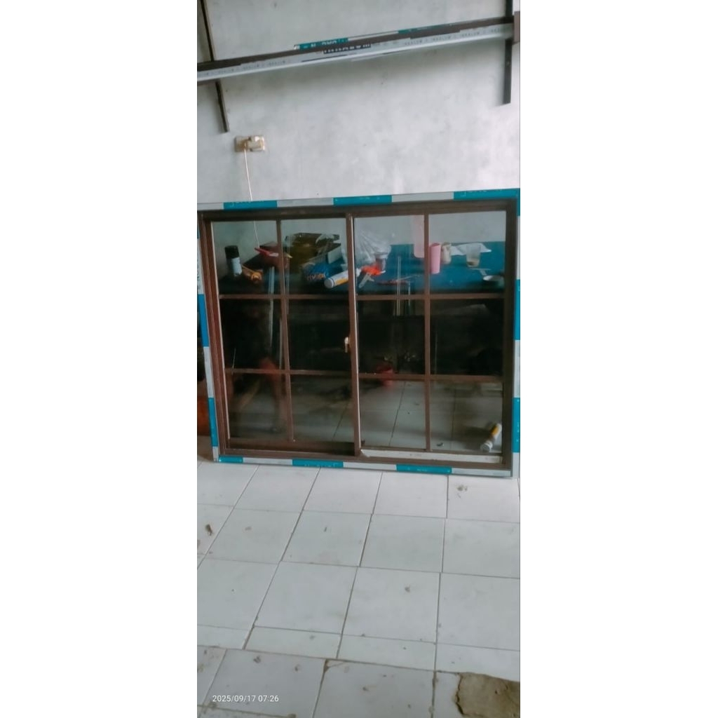 jendela aluminium sleding