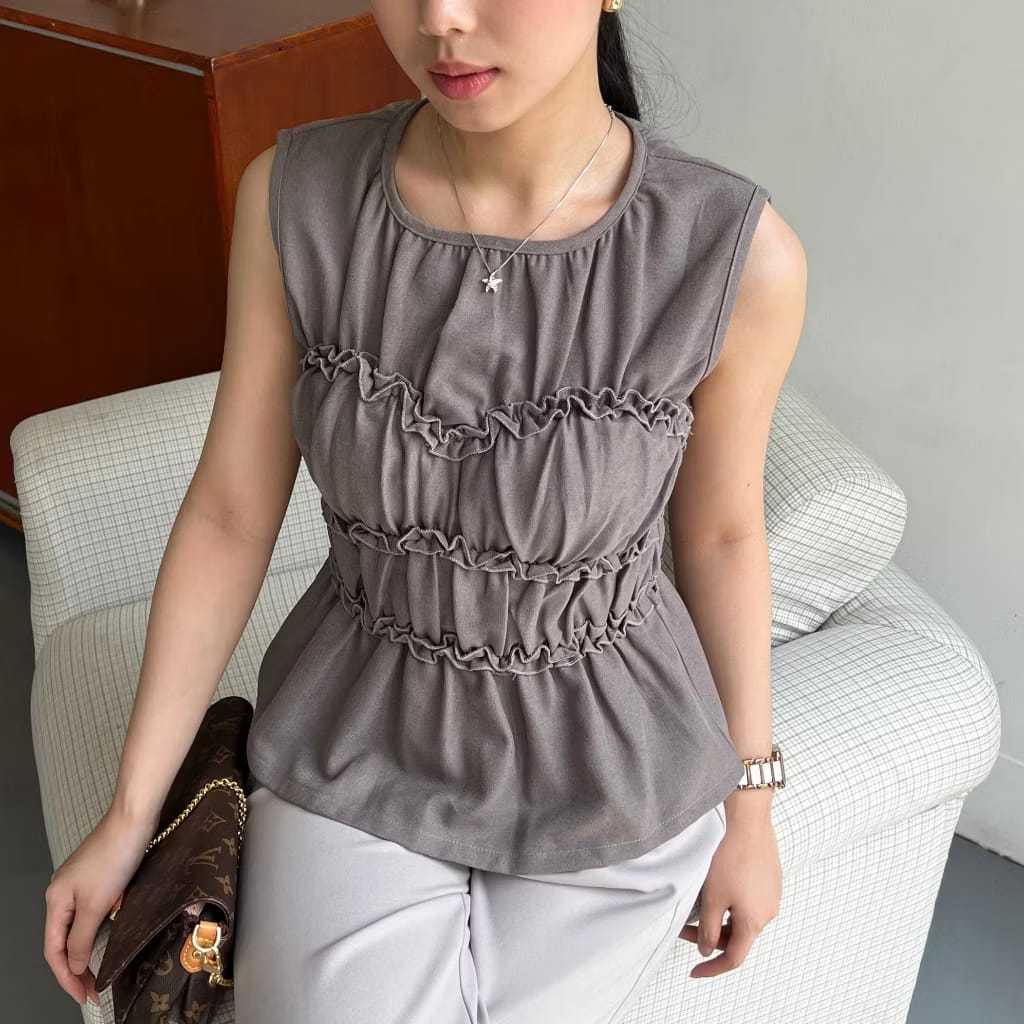 Dear Daphne - Fleur Peplum Top
