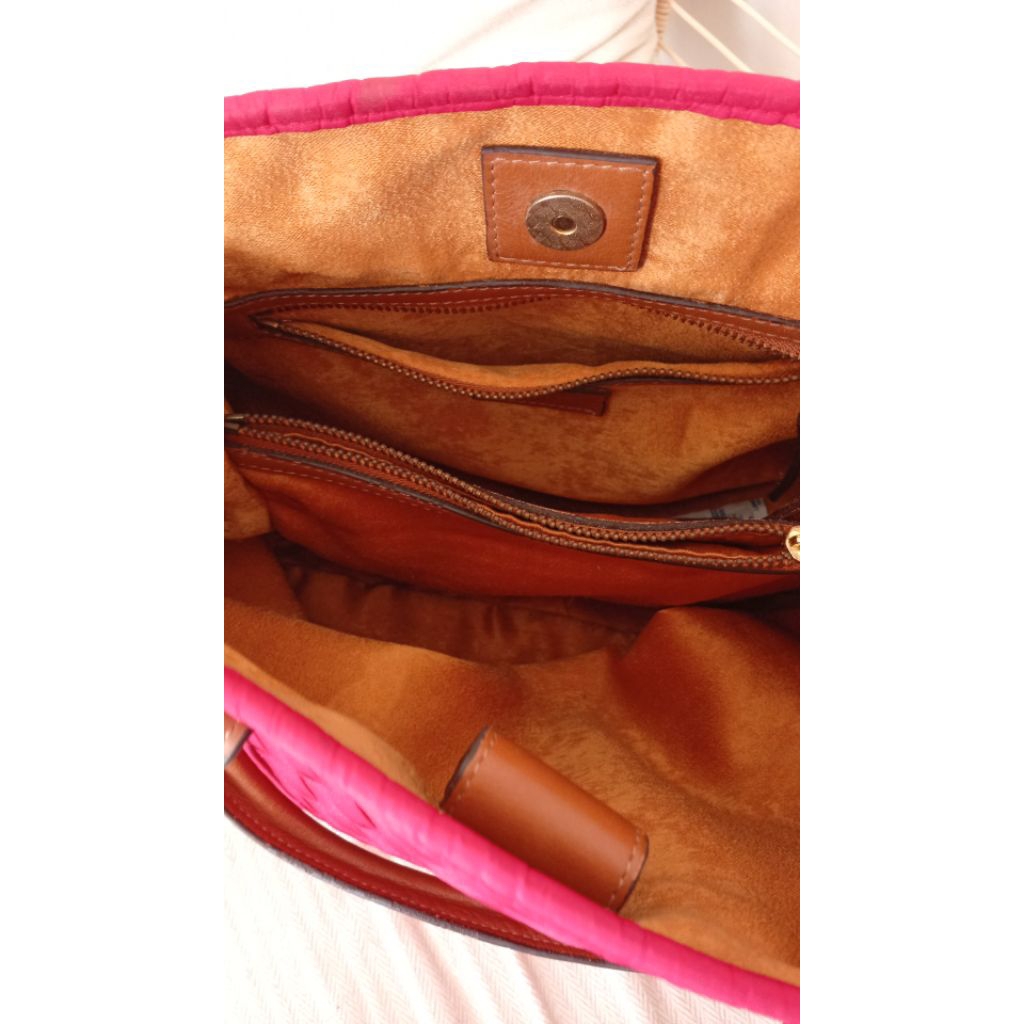 tas webe warna merah preloved