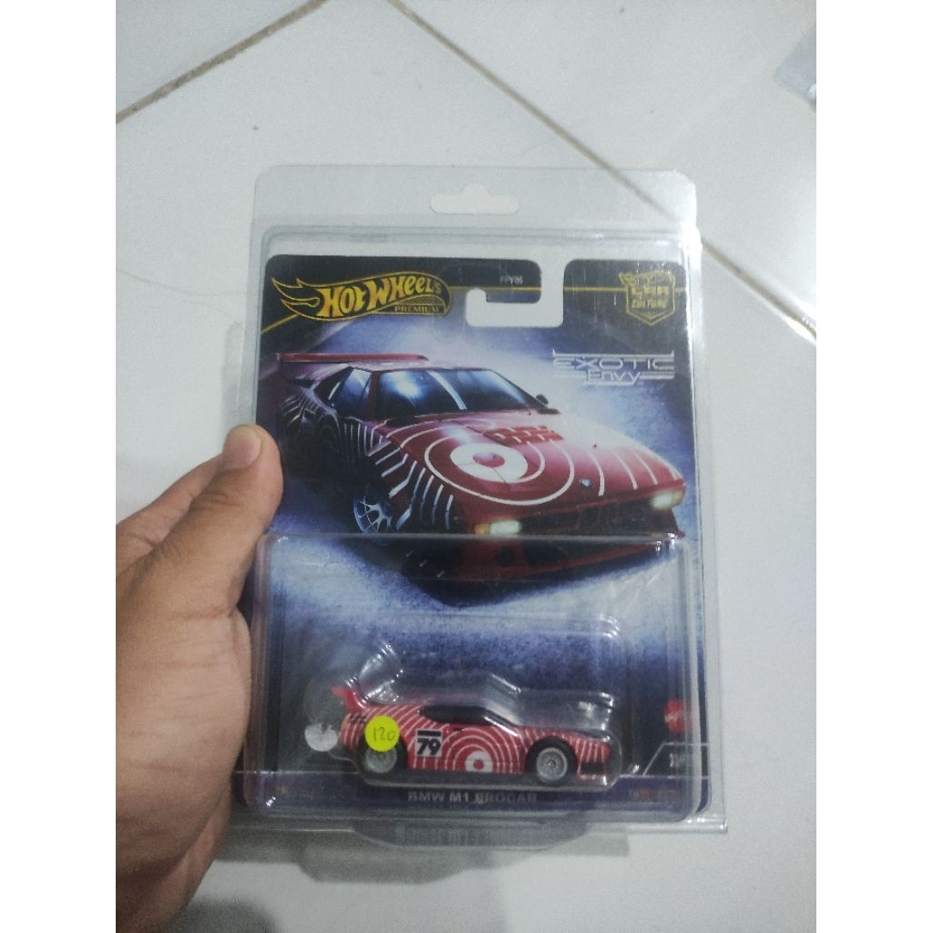hotwheels bmw m1 procar