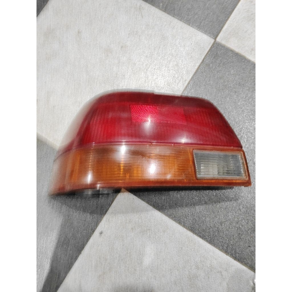 stoplamp lampu belakang all new corolla AE111 ori