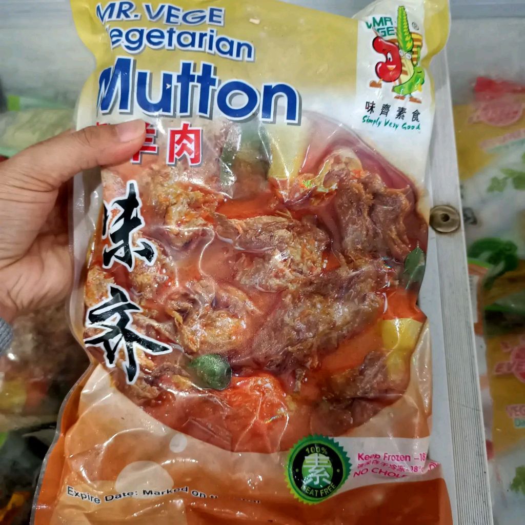 Vegetarian Mutton (900g) Mr.Vege Mutton - Daging Kambing Vegetarian - Daging Nabati - Daging Vegetar