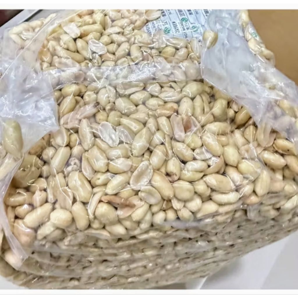 [ PROMO GUNCANG] Kacang Kupas  Impor Mentah Besar 1kg (25/29)Super Jumbo