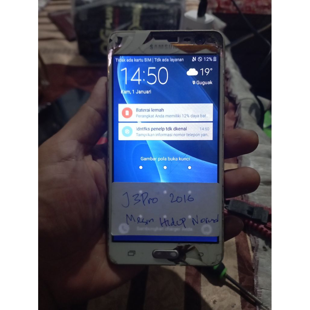 SAMSUNG J3 PRO 2016 Minus Lcd