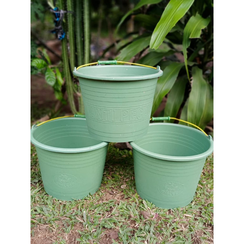 Ember Timba Hijau 20 - Ember Cor Jumbo - Ember Bangunan Anti Pecah